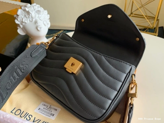 AAA Pruses Bags POCHETTE LOUIS MULTI VUITTON NEW WAVE 0717